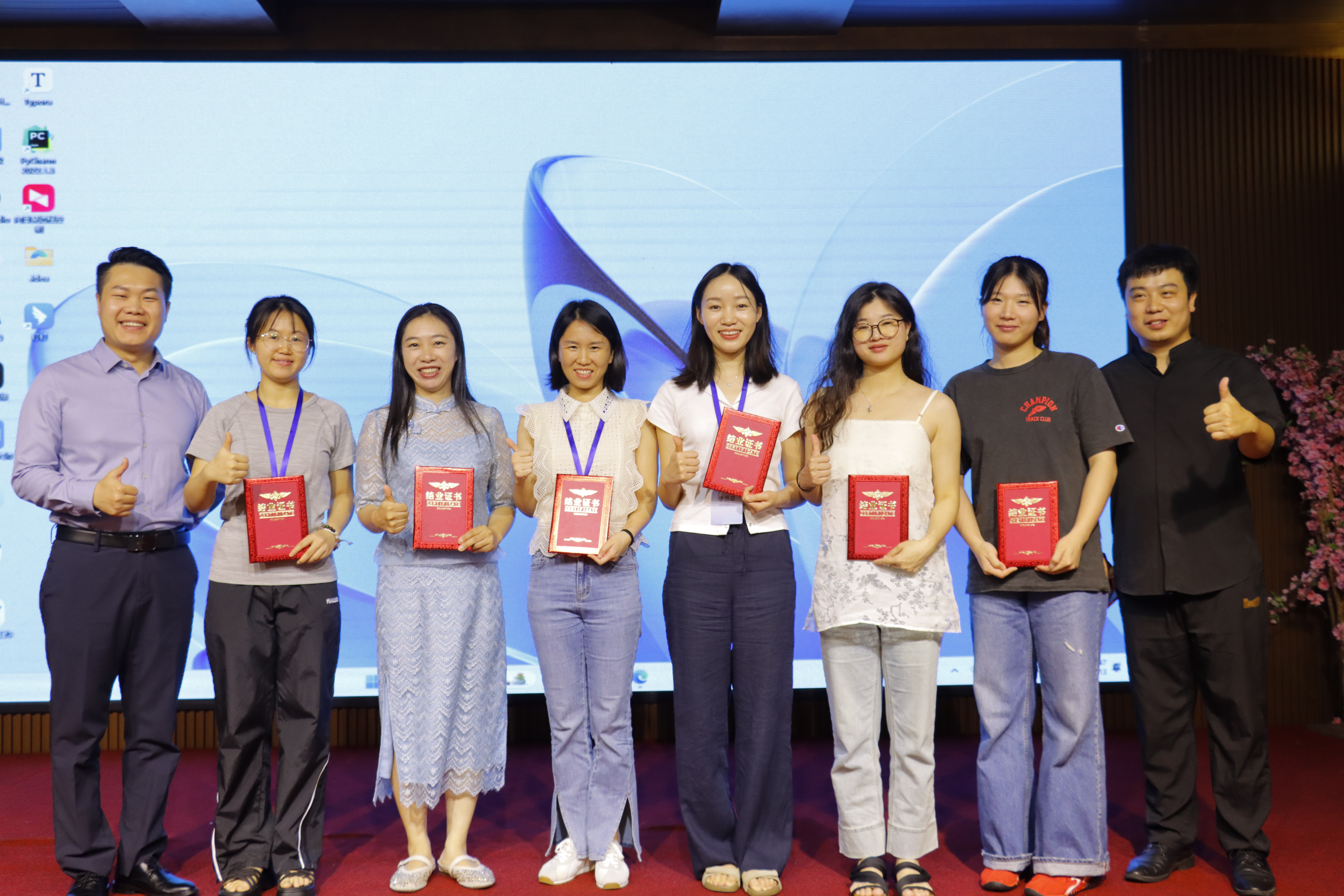江西工程学院：高温难抵“学习热”，暑期教师AI培训“热火朝天”_fororder_图片17